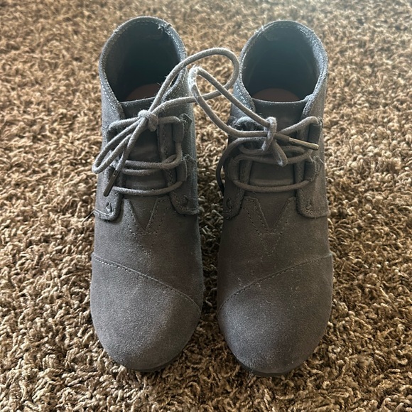 Toms Wedge Booty - Picture 1 of 3